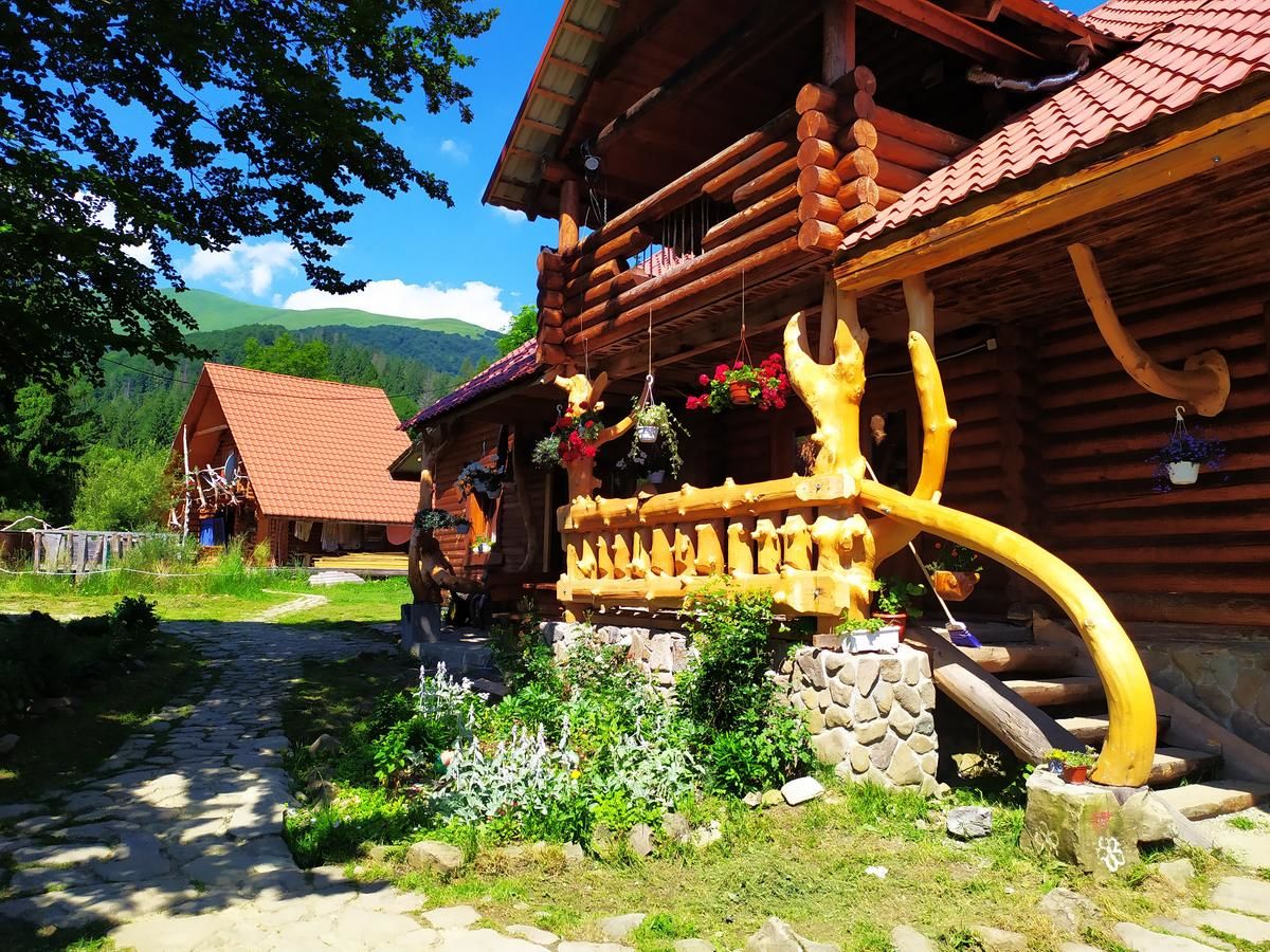 Гостевой дом Домик в Горах Bukovets-28